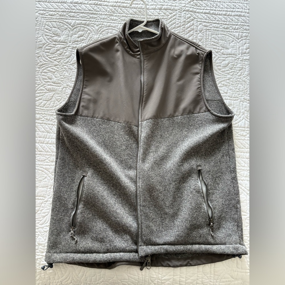 Peter Millar gray fleece vest Size XL